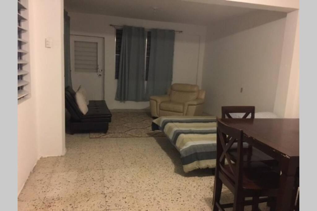 Chill Family And Friend Escape With Wrap Around Porch Apartment Rio Grande Exterior photo